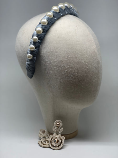 Samthaarreif mit Schmuckperlen (in versch. Farben erhältlich) - BySusa Accessories Hand-Made Statement Earrings Hairband Facinator Wiesn Wasn Ohrringe Stickerei Embroidery 